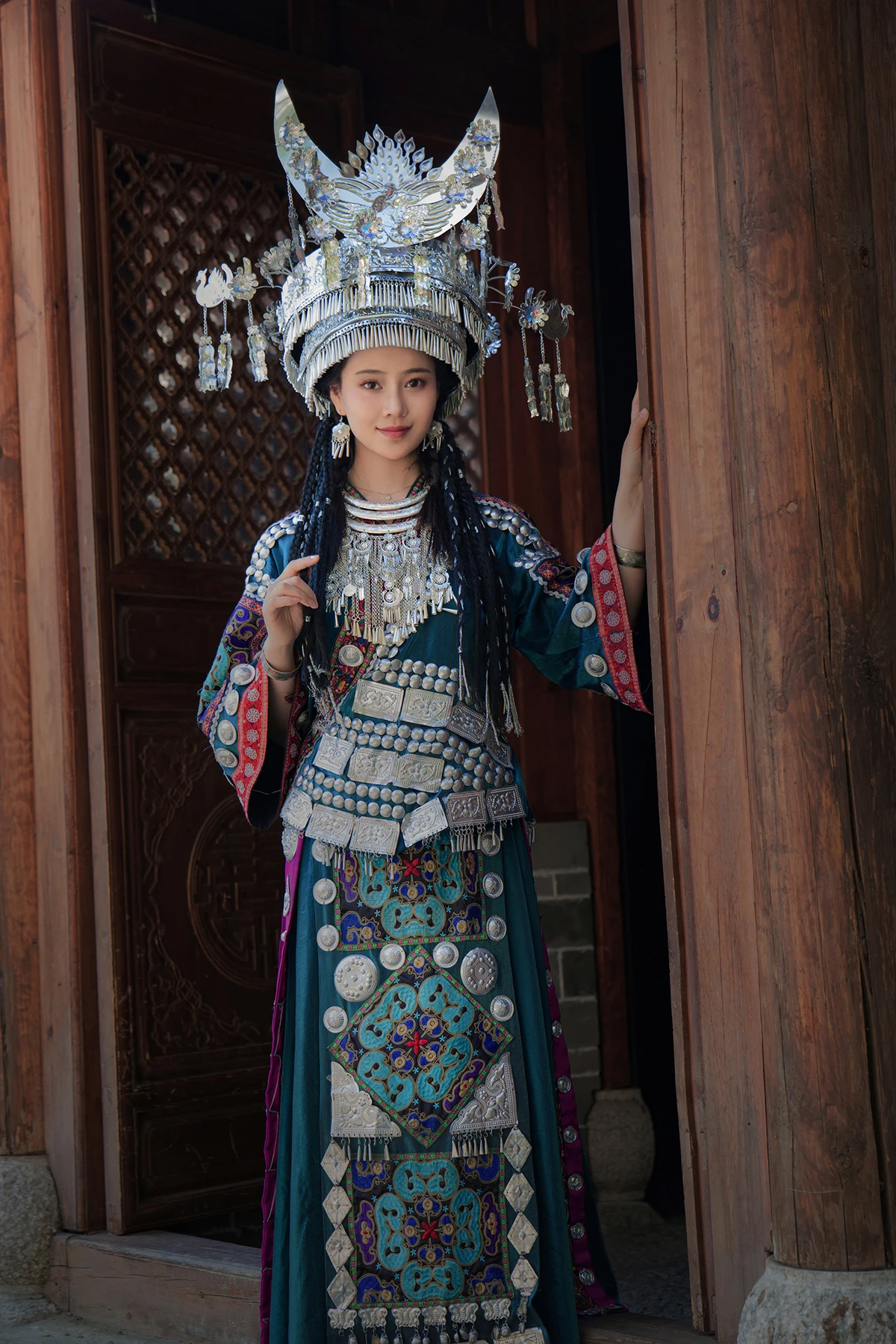 年年Nnian – 苗疆少女