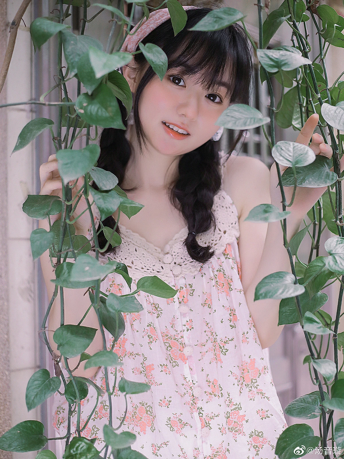 一颦一笑很倾城