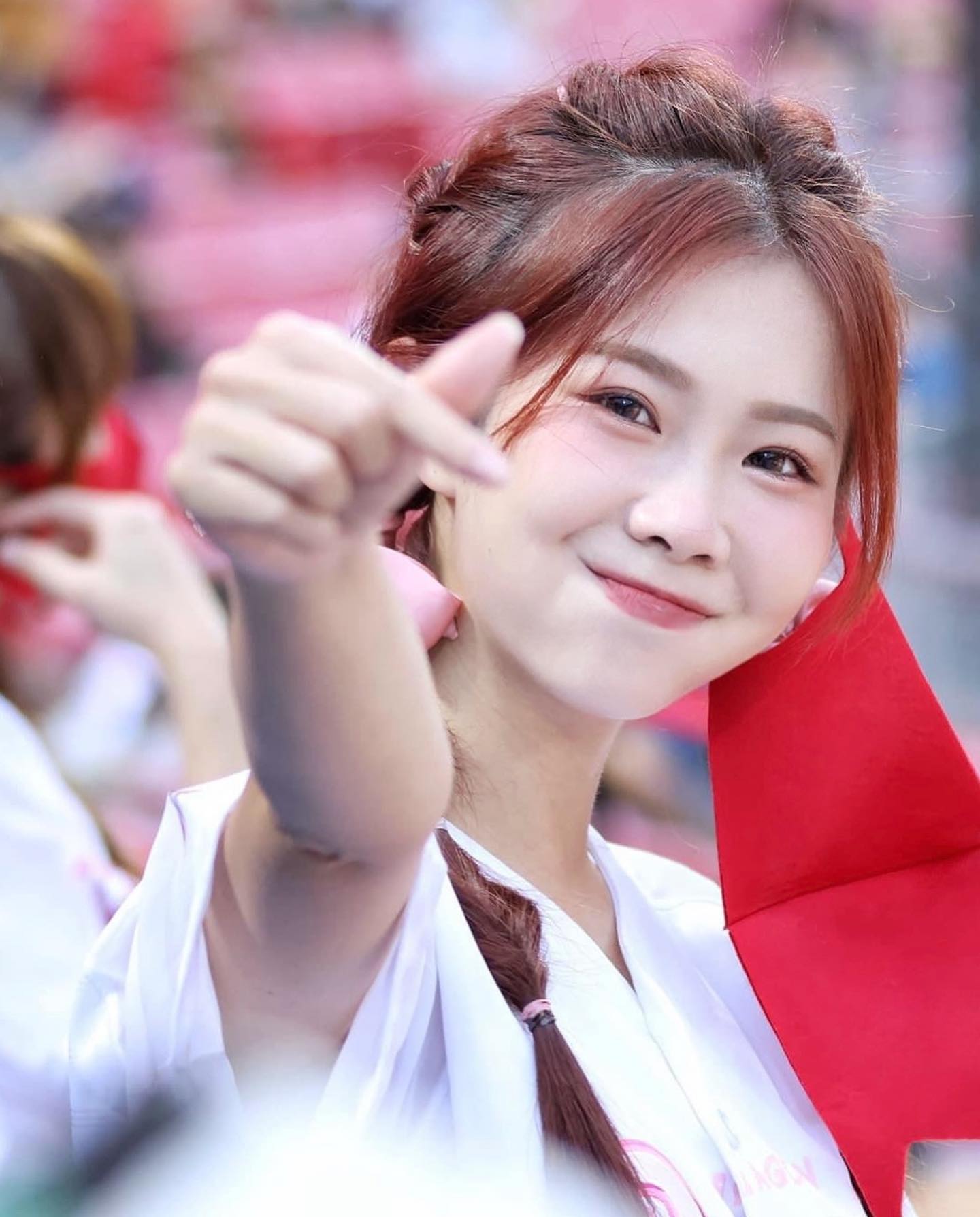 味全龙啦啦队正妹赖可