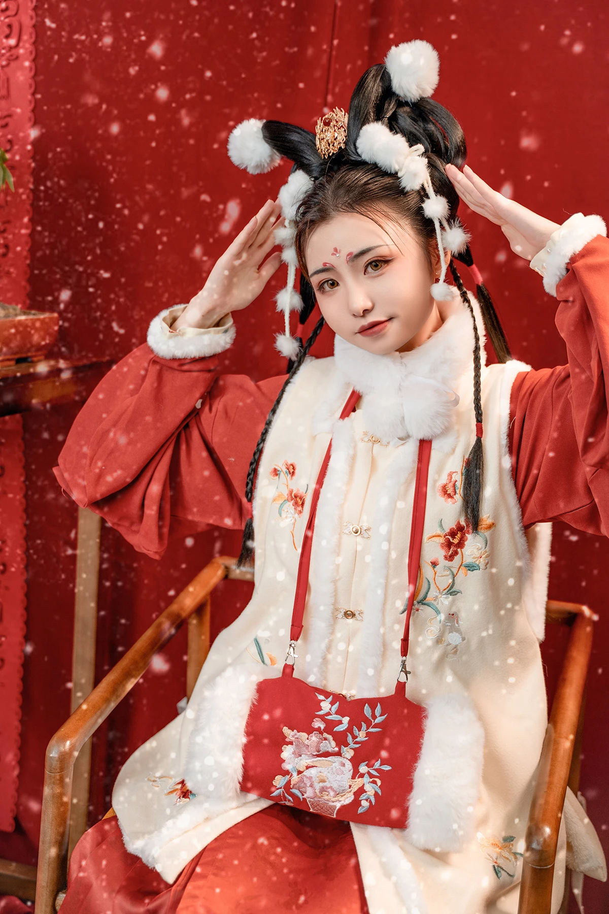 爆机少女喵小吉 – 玉兔迎春