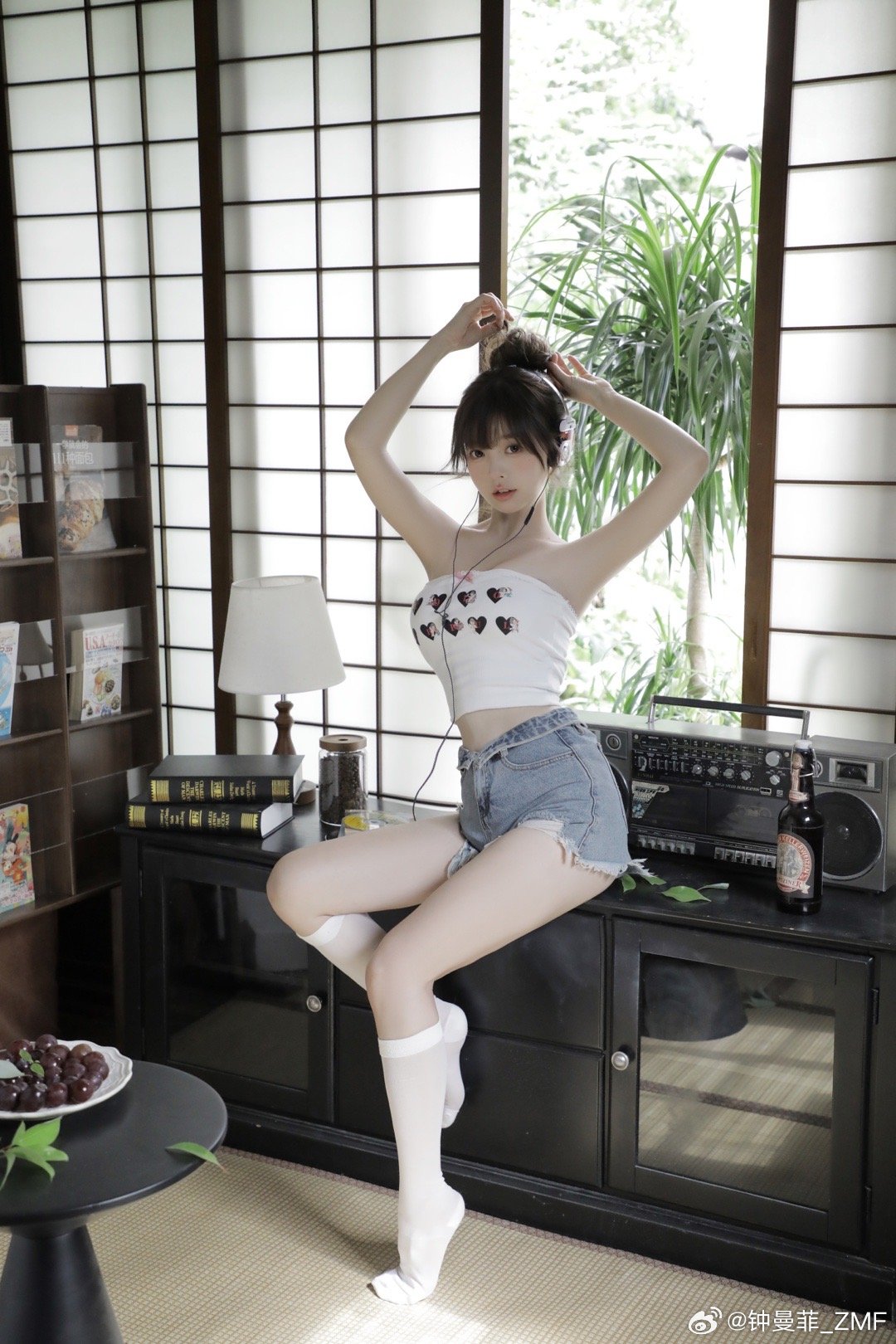 大白腿爱了爱了！！