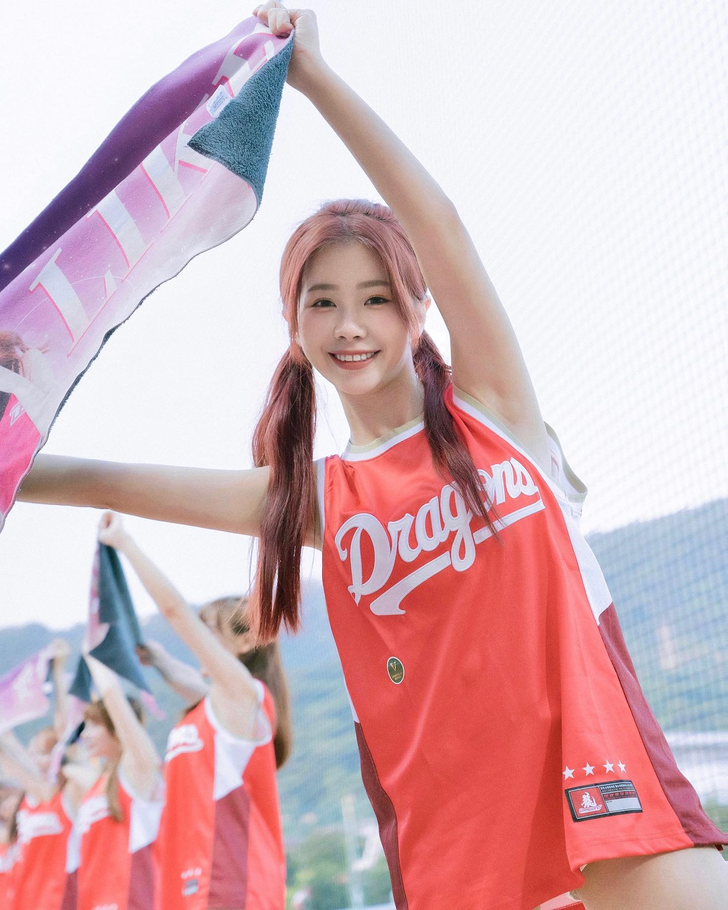 味全龙啦啦队正妹赖可