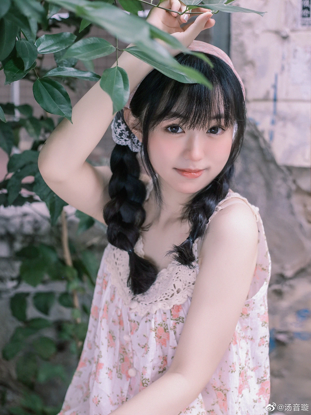 一颦一笑很倾城